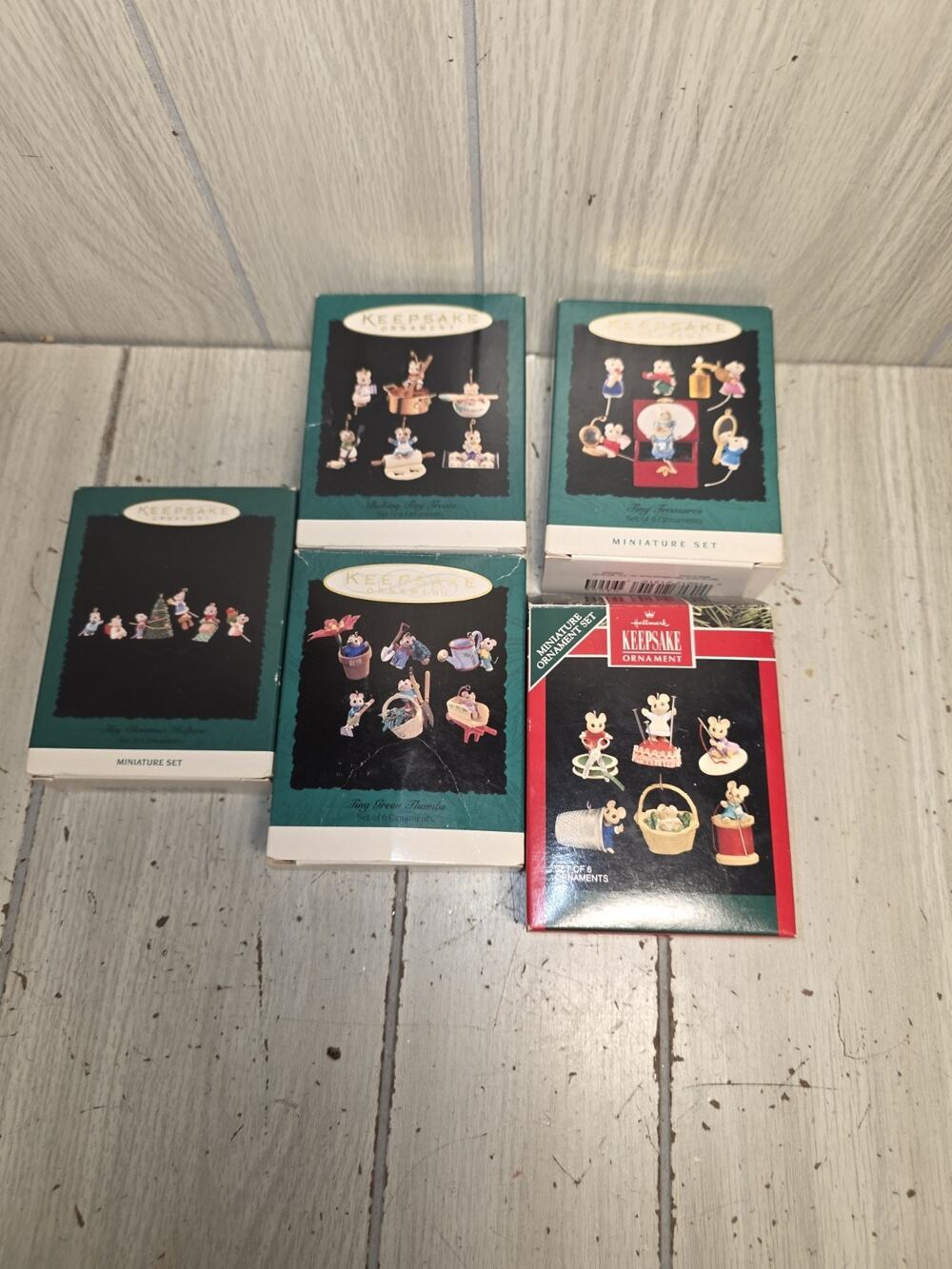 VTG Miniature Mice Hallmark Keepsake Christmas Ornaments Lot Of 29 W/Boxes READ